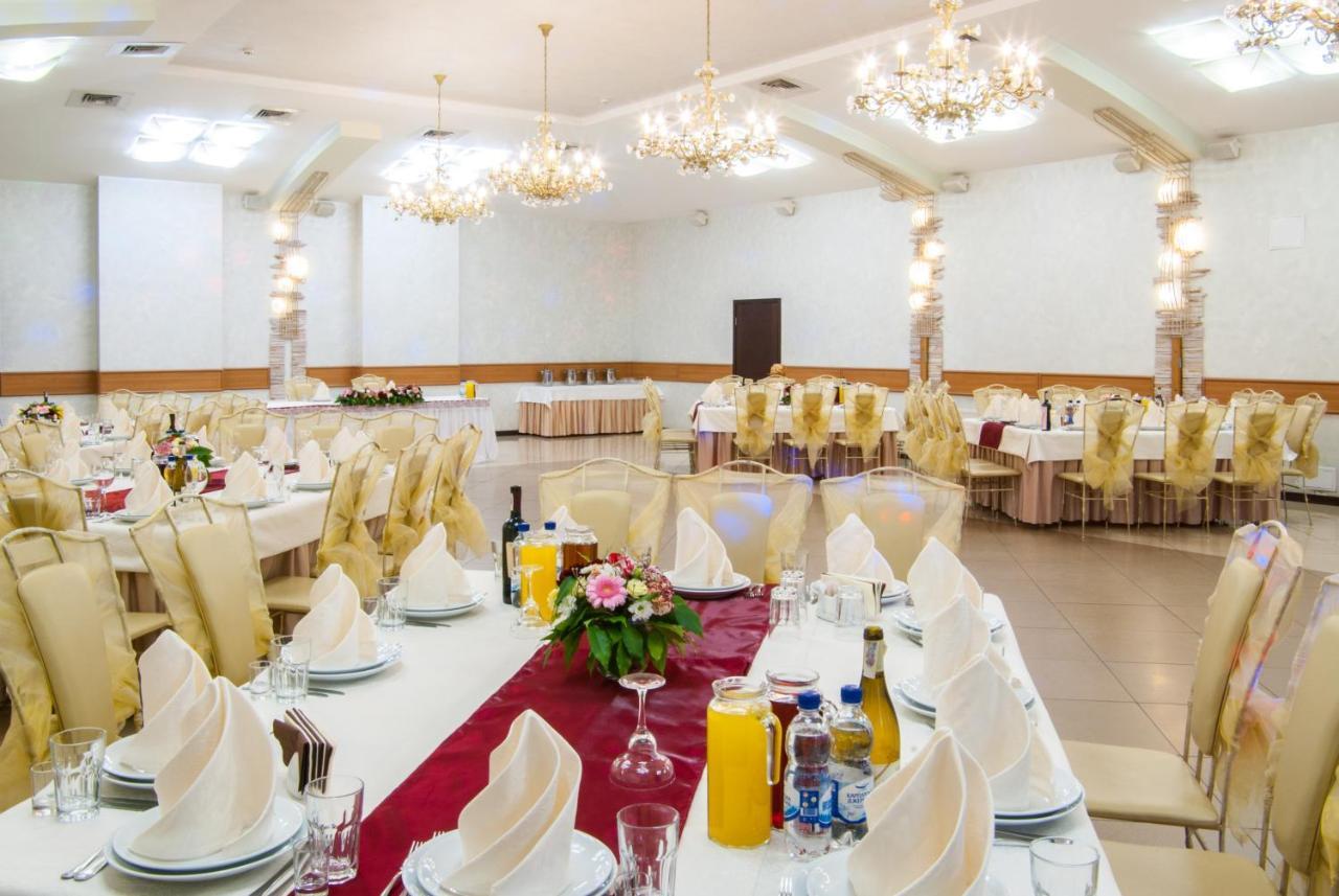 Conference Hall Irpin' Hotel ภายนอก รูปภาพ